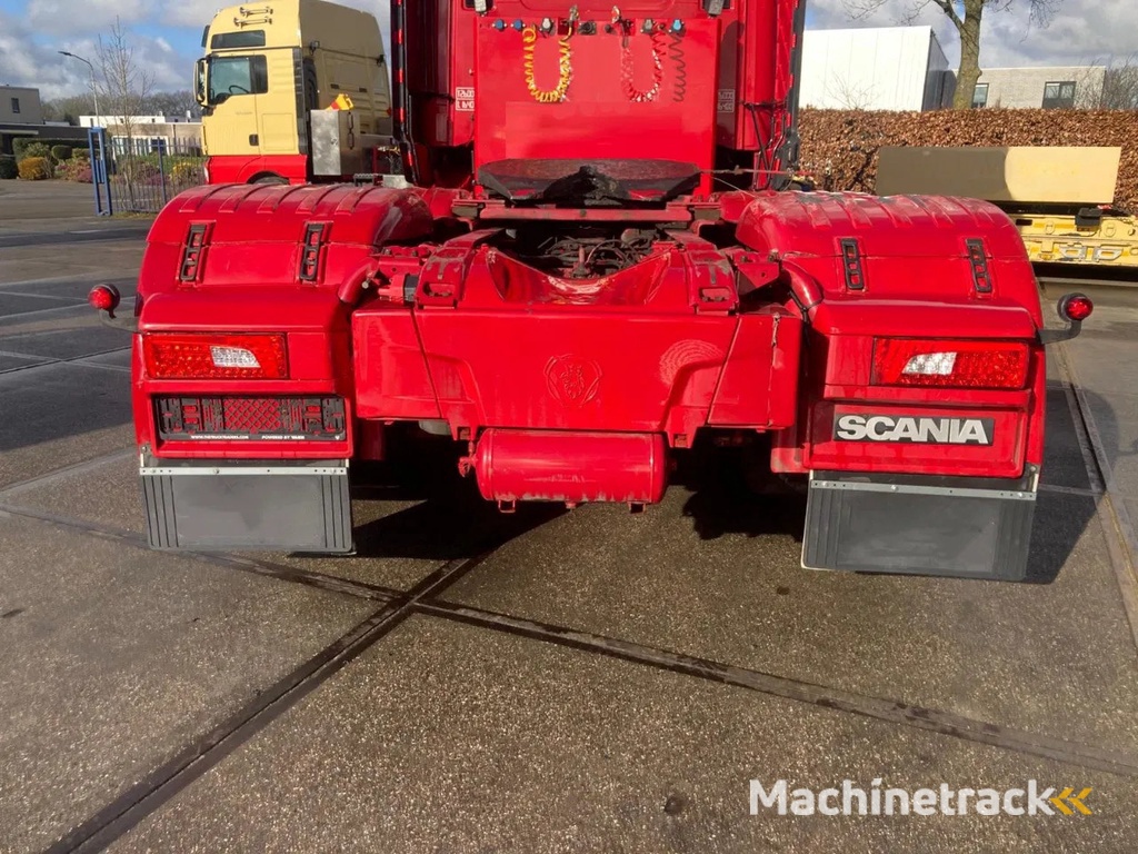 Scania R580 6×2 with Boogie Lift Axle