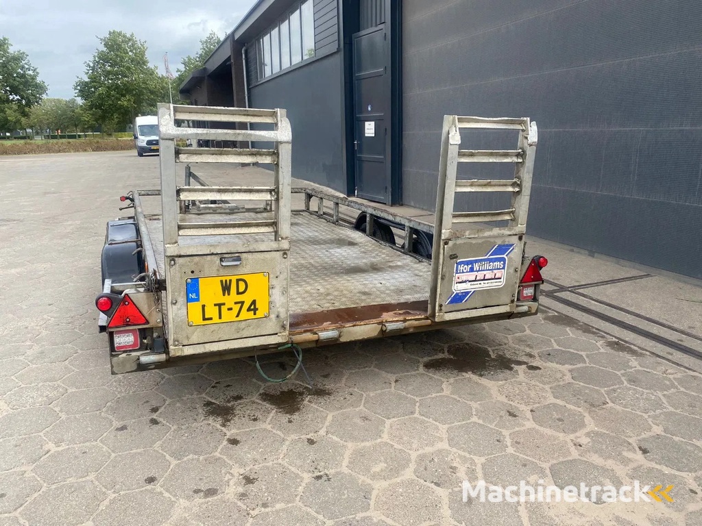 IFOR WILLIAMS tandemas machinetransporter