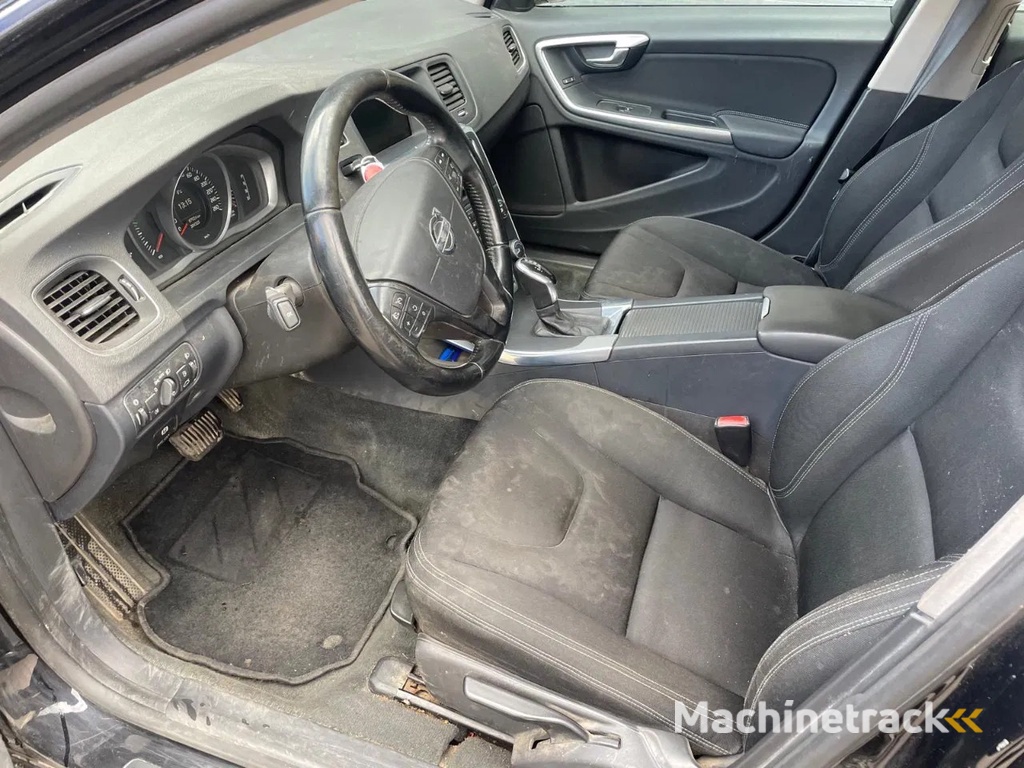 Volvo V60 .