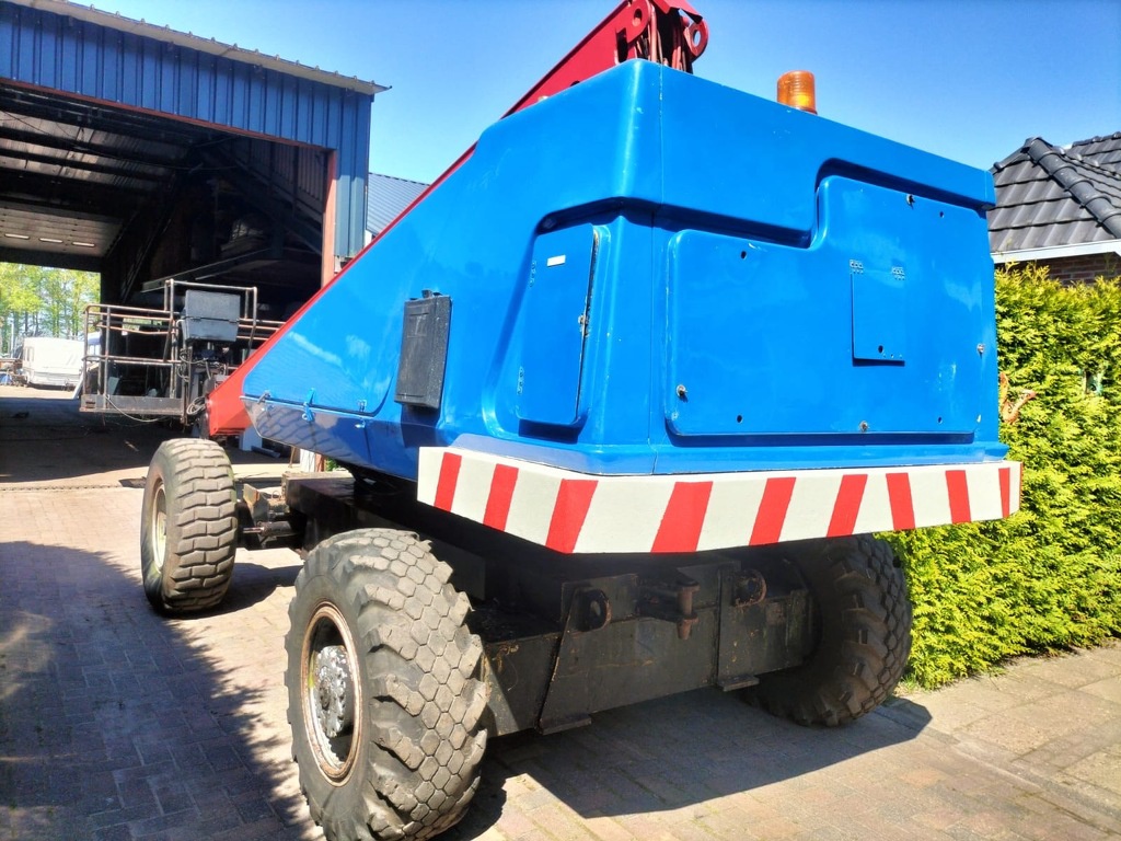 Hoogwerker telescoophoogwerker  snorkel  jlg  genie Haulotte