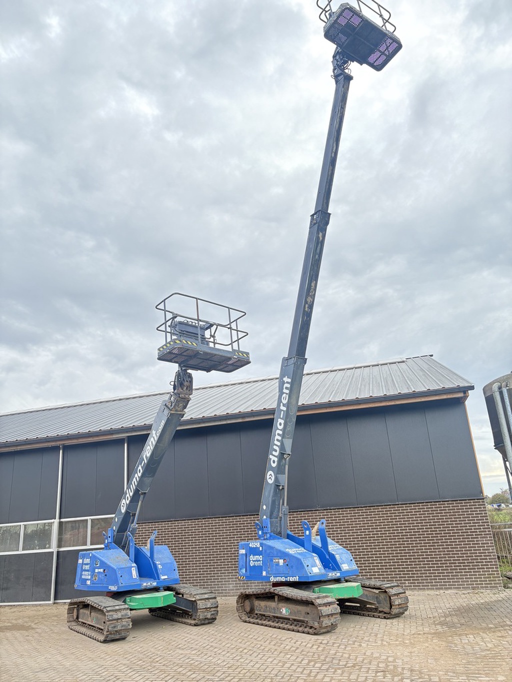 Hoogwerker aichi sr12c1sm rupshoogwerker