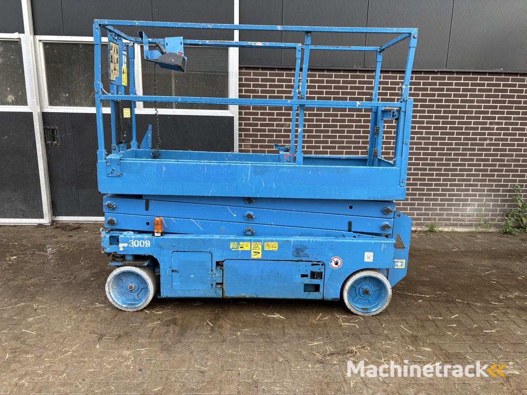 Hoogwerker schaarhoogwerker genie 2032