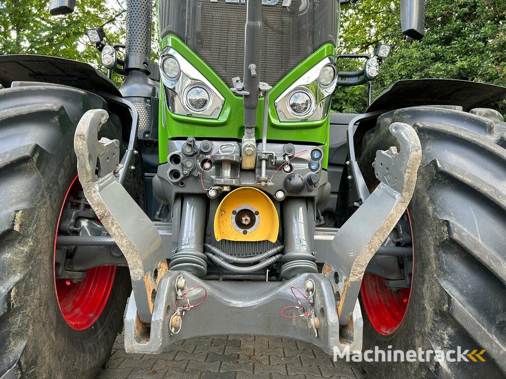 Fendt 828 Vario S4 ProfiPlus