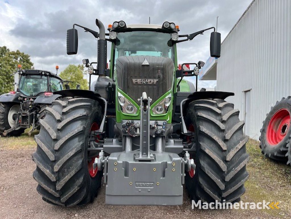 Fendt 826 Vario S4 ProfiPlus