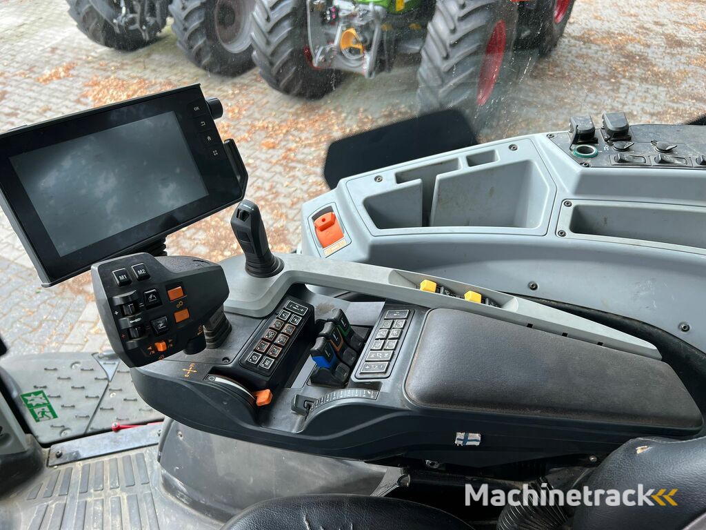 Valtra T174 Versu