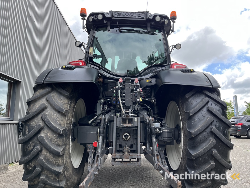 Valtra N174 Active