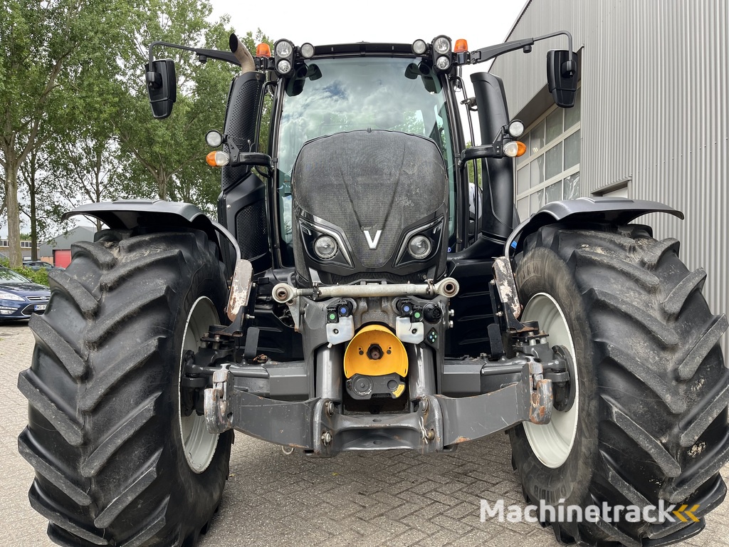 Valtra N174 Active