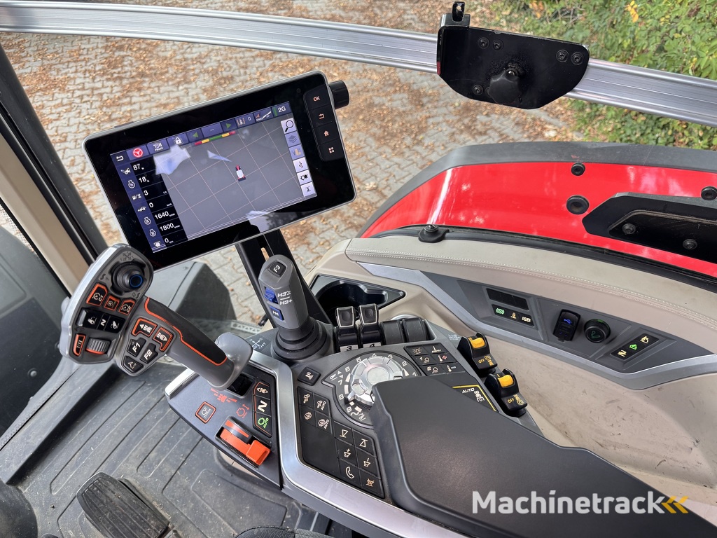 Massey Ferguson 8s.205 Dyna7 Exclusive