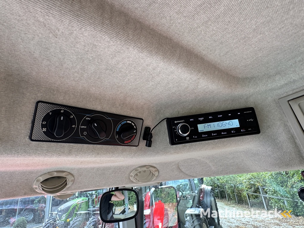 Massey Ferguson 7s.180 Dyna6 Efficient