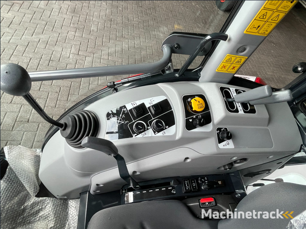 Massey Ferguson e1700 HC