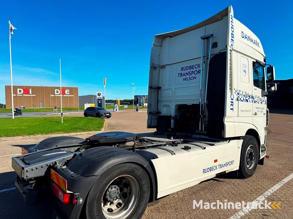 DAF XF 530 god  tractor unit