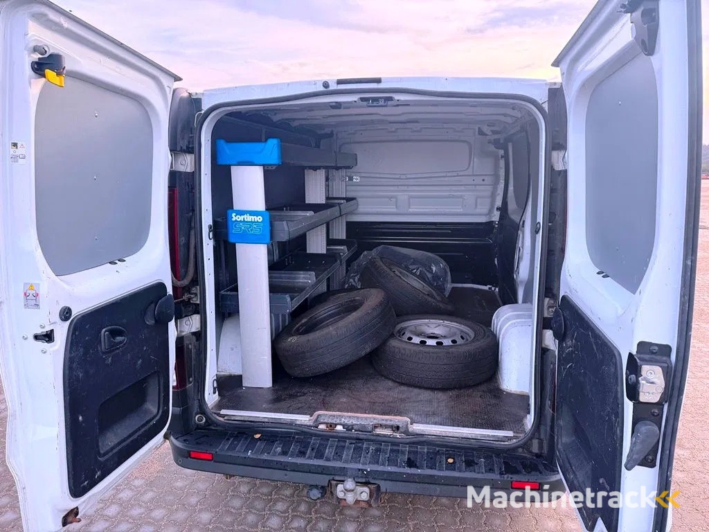 Renault Trafic box