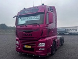 Minituur van MAN TGX 26.510 2stk . Special interior. pusher 6x2/2.