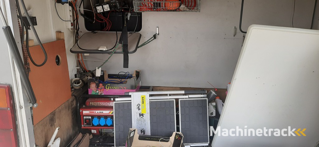 Mercedes  508D 5ton camper