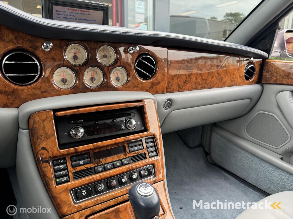 Bentley Arnage 6.8 V8 Red Label