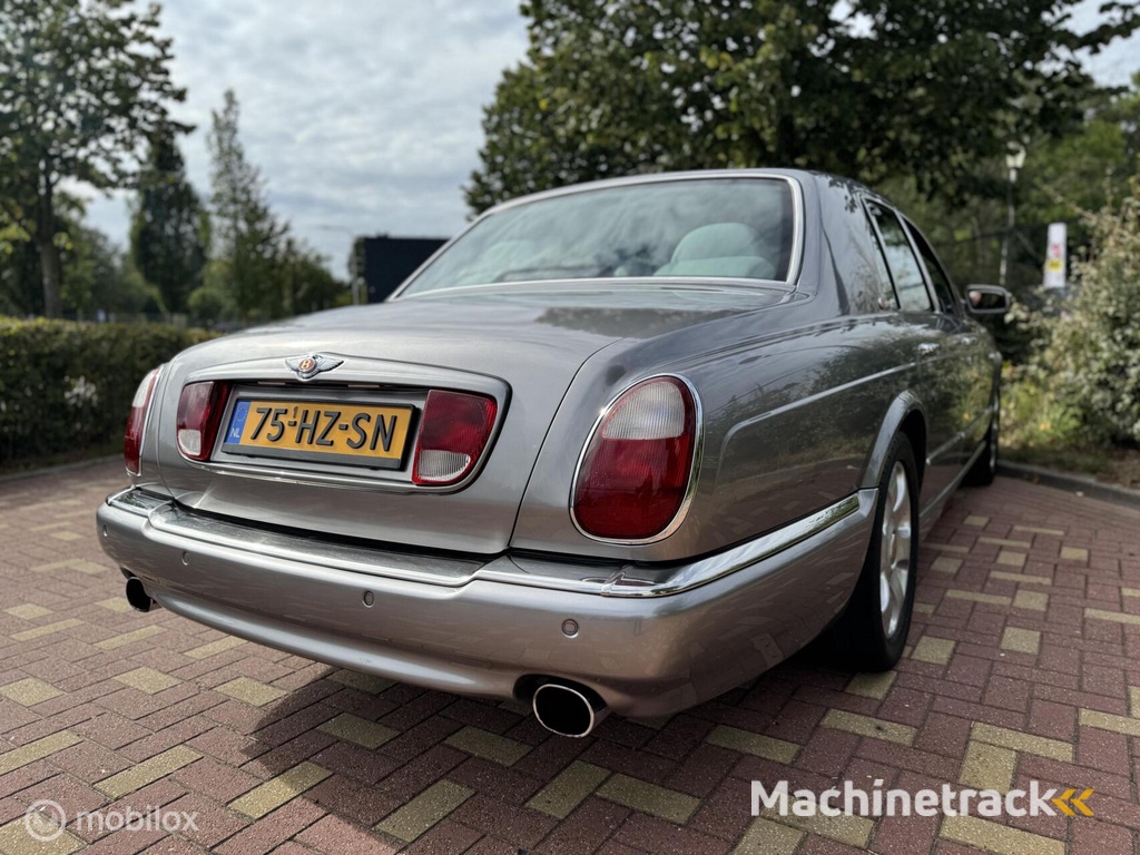 Bentley Arnage 6.8 V8 Red Label