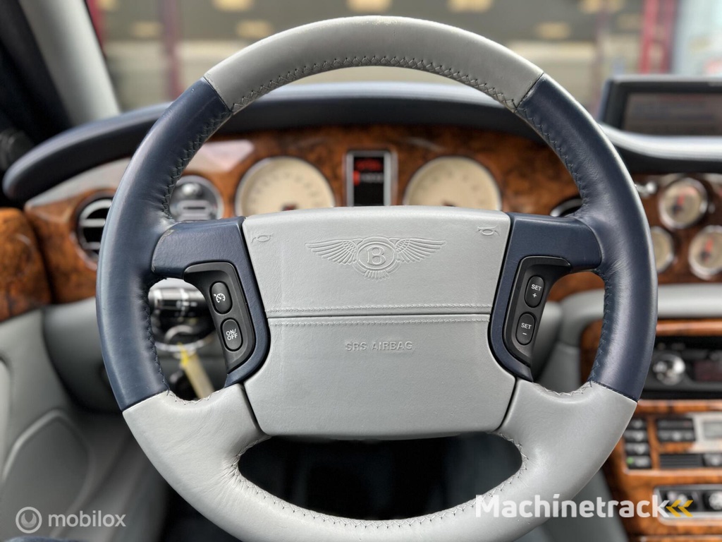 Bentley Arnage 6.8 V8 Red Label