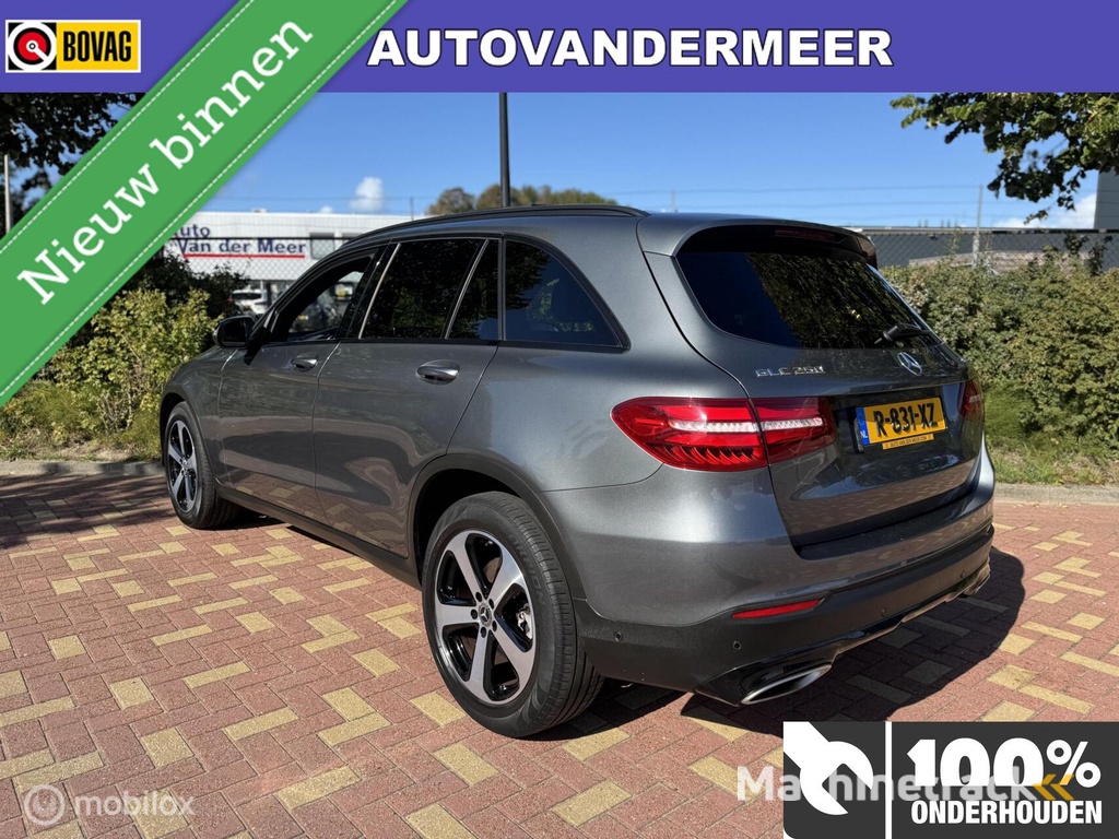 Mercedes GLC-klasse 250 4MATIC AMG/ Night pakket / Schuifdak