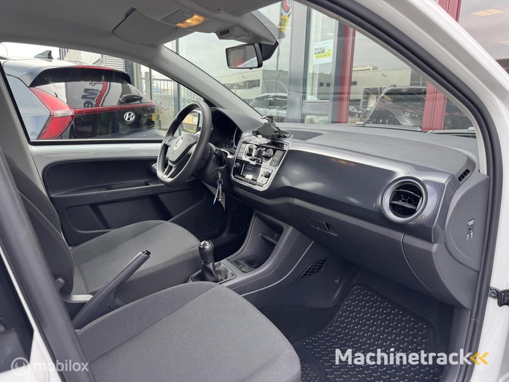 Volkswagen Up! 1.0 BMT move up!
