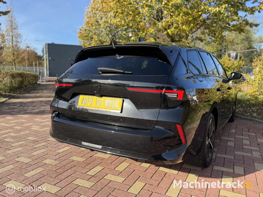 Opel Astra Sports Tourer 1.2 Turbo GS line