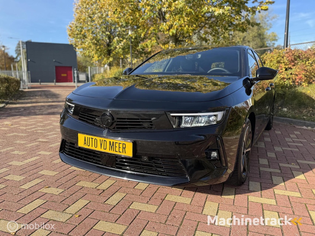 Opel Astra Sports Tourer 1.2 Turbo GS line