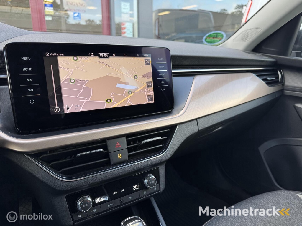 Skoda Kamiq 1.0 TSI Sport Business / Bomvol / Camera / elek. achterklep / etc..