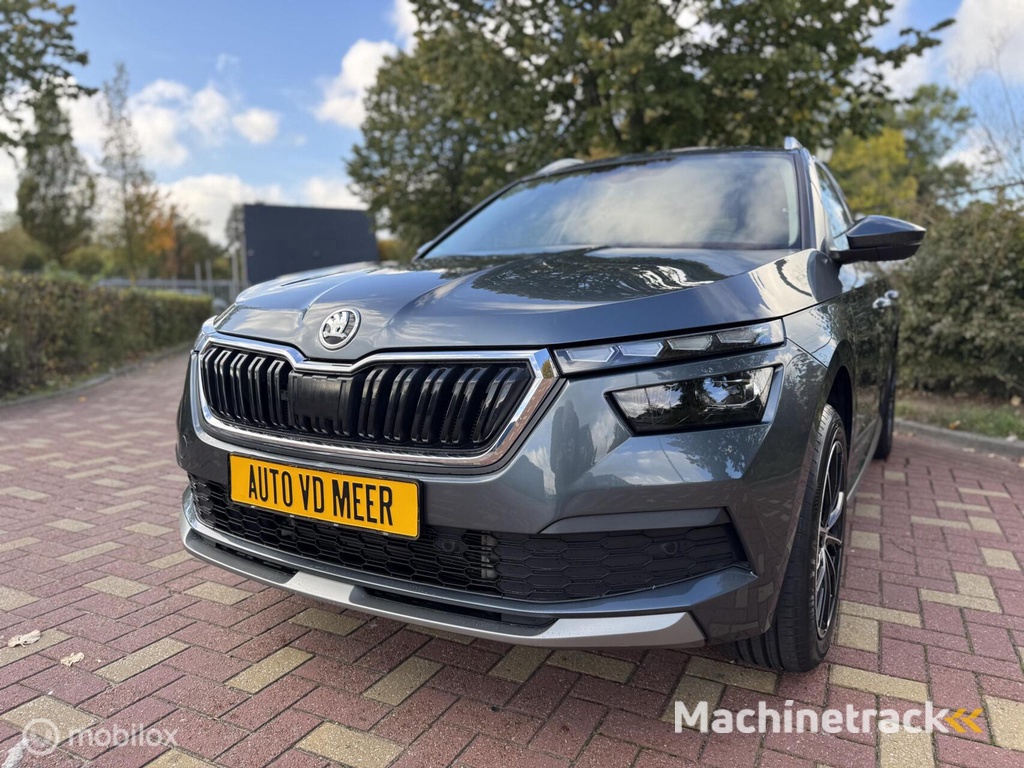 Skoda Kamiq 1.0 TSI Sport Business / Bomvol / Camera / elek. achterklep / etc..