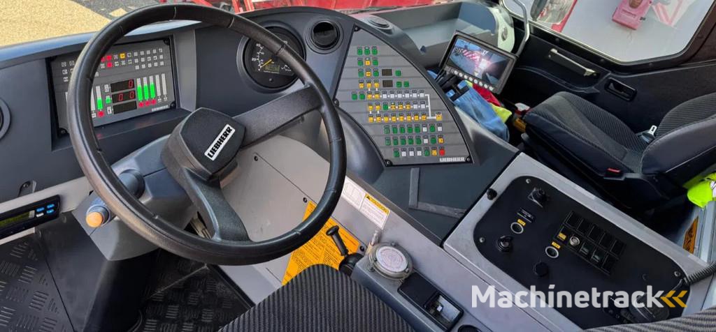 Liebherr LTM1250-6.1