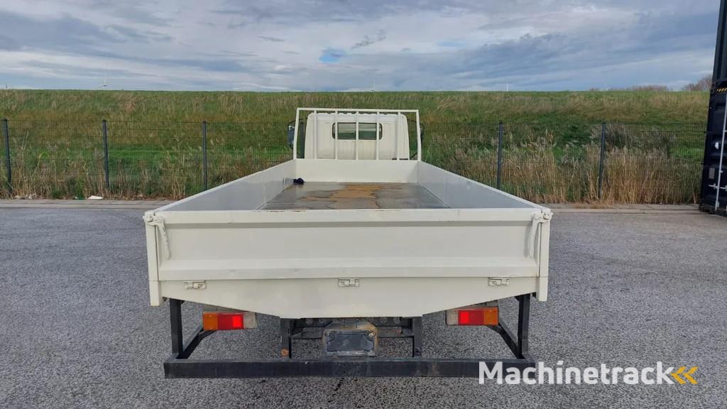 Hino XZU730L 8,5 TON GROSS