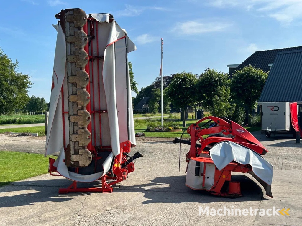 Kuhn GMD 9530 & GMD 3125 F-FF Triple maaier Vlindermaaier Schijvenmaaier