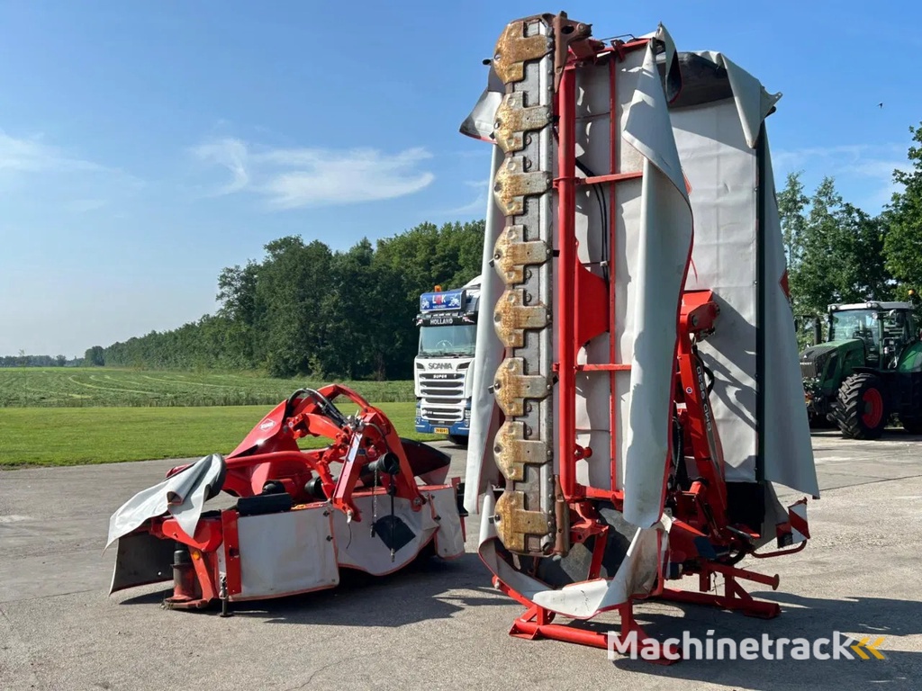 Kuhn GMD 9530 & GMD 3125 F-FF Triple maaier Vlindermaaier Schijvenmaaier