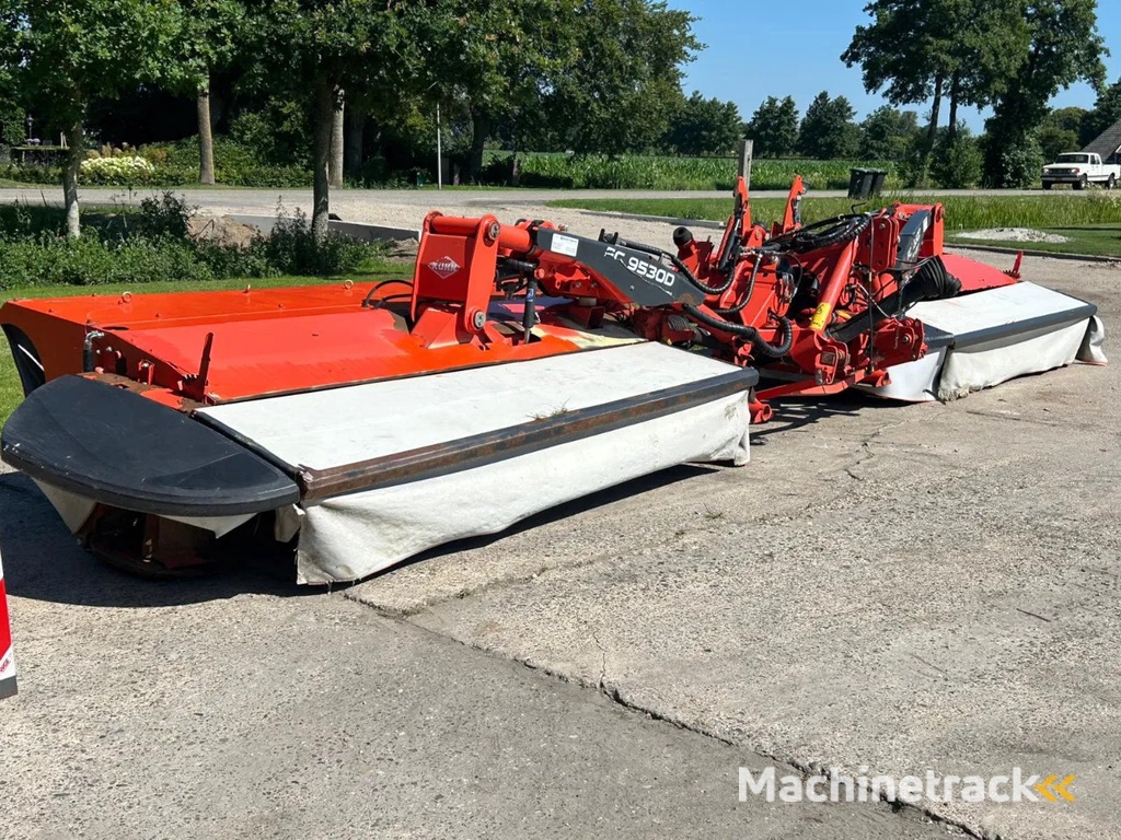 Kuhn FC 9530 D Lift control Kneuzer triple maaier