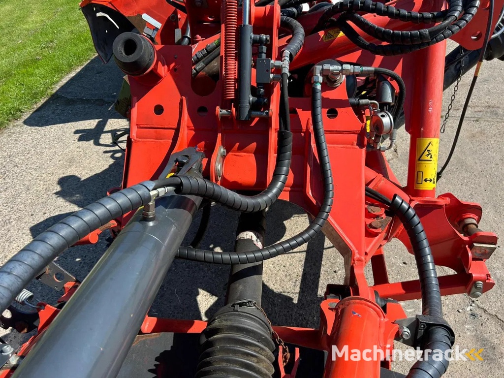 Kuhn FC 9530 D Lift control Kneuzer triple maaier
