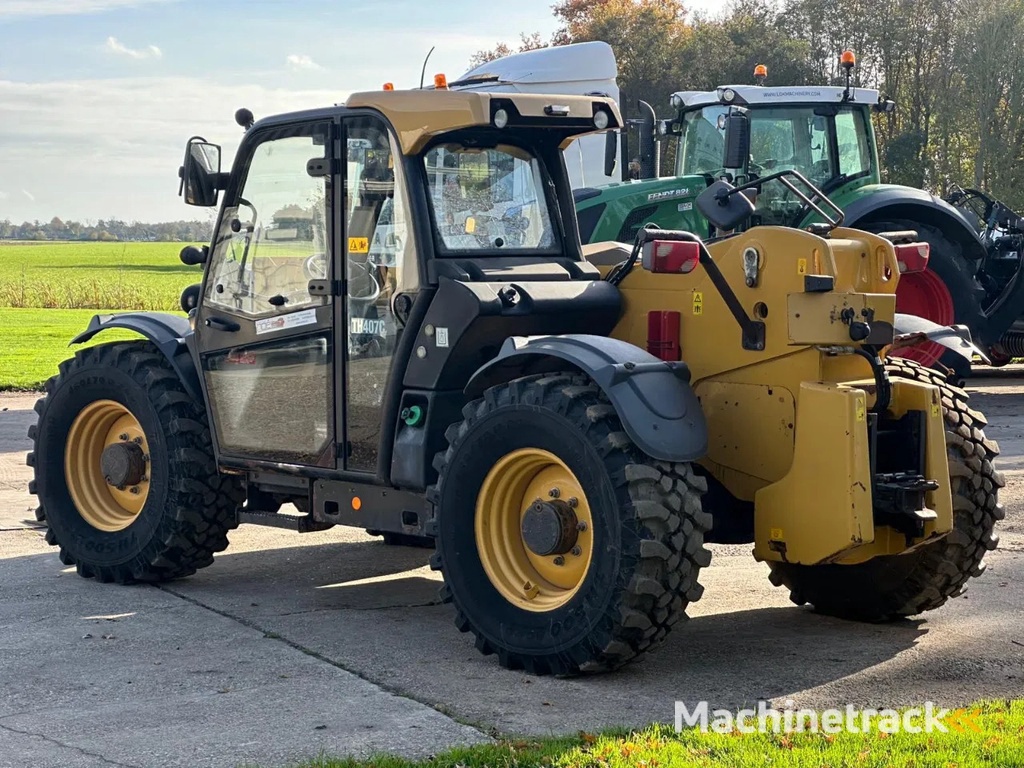 Caterpillar TH 407 verreiker