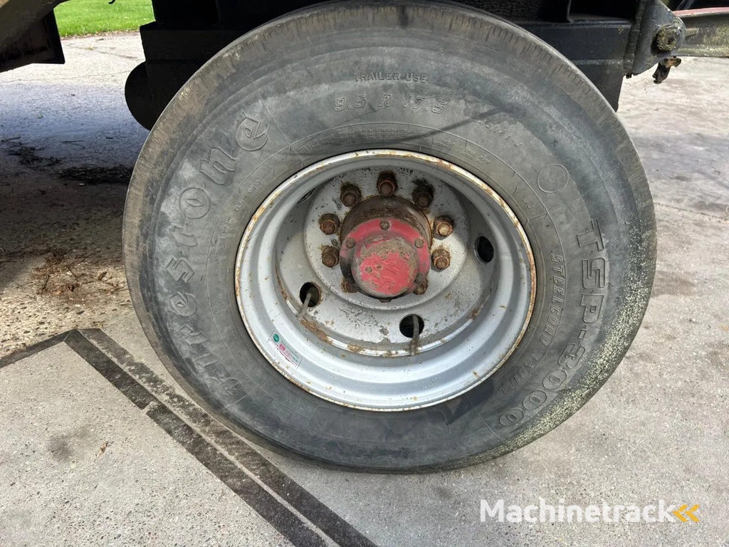 Nooteboom 3 asser Dieplader Rampen Landbouwkenteken semi trailer