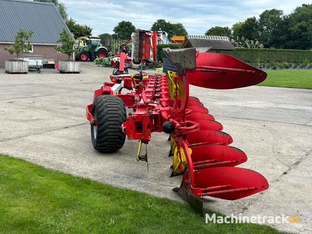 Pottinger S 650 P N 8 schaar wentelploeg Ploeg Getrokken ploeg