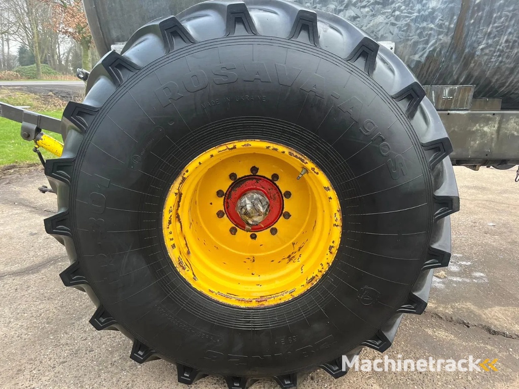 Schuitemaker Robusta 7800 7.8 m3 Bemester tank Giertank