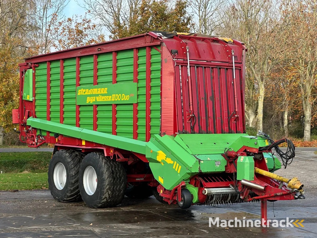 Strautmann Giga Vitesse III 3 Ladewagen Opraapwagen