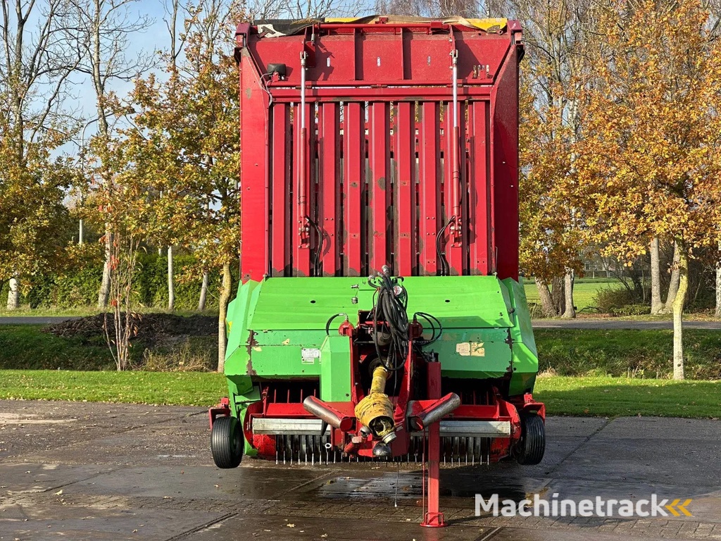 Strautmann Giga Vitesse III 3 Ladewagen Opraapwagen