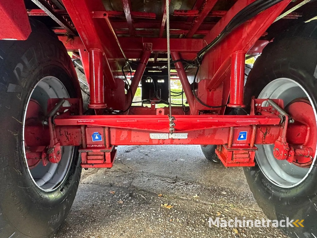 Strautmann Giga Vitesse III 3 Ladewagen Opraapwagen