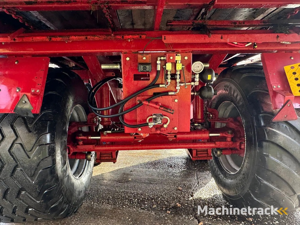 Strautmann Giga Vitesse III 3 Ladewagen Opraapwagen