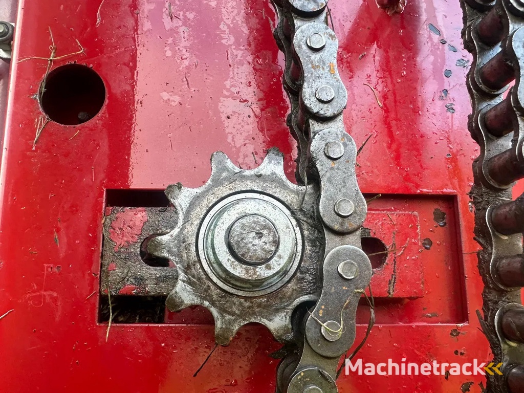 Strautmann Giga Vitesse III 3 Ladewagen Opraapwagen