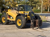 Minituur van Caterpillar TH 407 verreiker