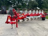 Thumbnail of Pottinger S 650 P N 8 schaar wentelploeg Ploeg Getrokken ploeg