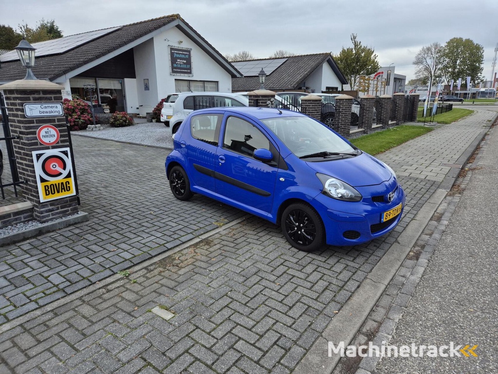 Toyota Aygo 1.0 VVT-i Aspiration 5-D|AIRCO|DEALER-OND|NW-APK