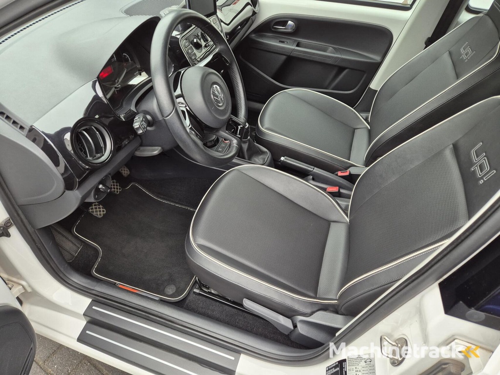 Volkswagen Up! 1.0 move up! BlueMotion 5-DR|CRUISE|NAV|LEDER