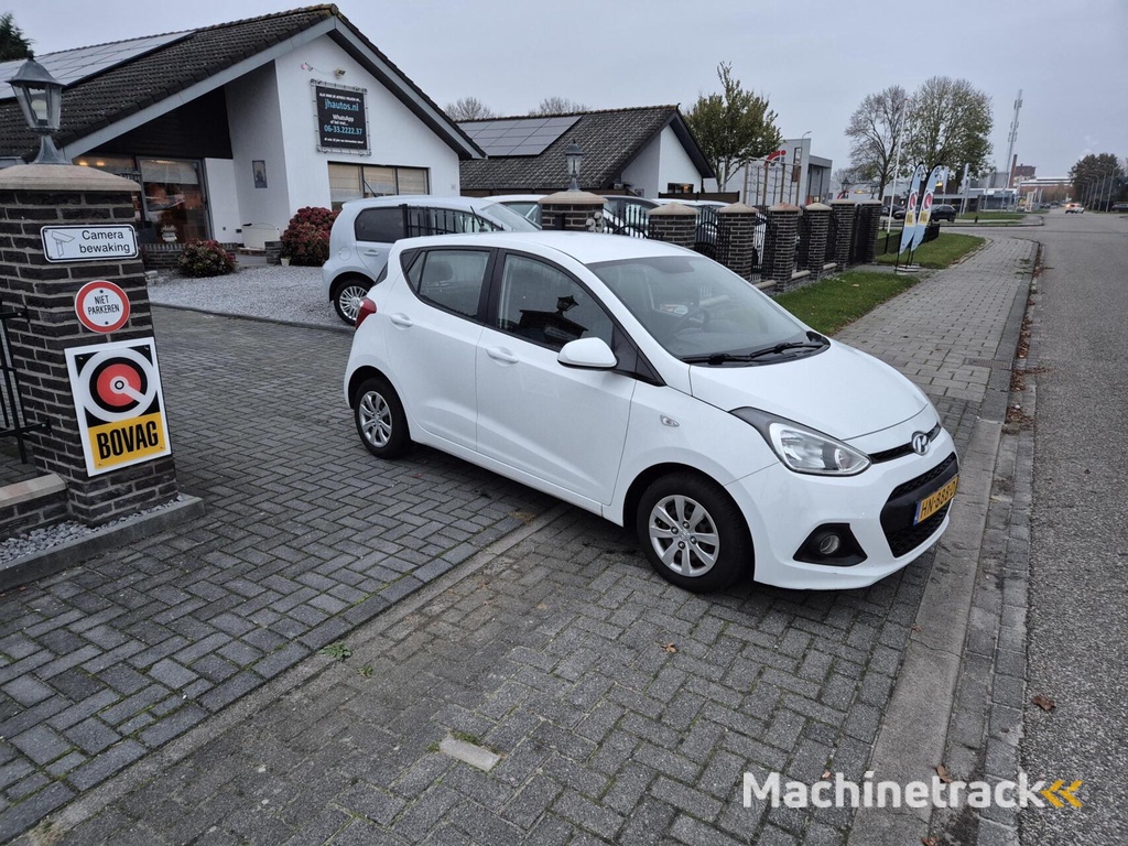 Hyundai i10 1.0i i-Motion Comfort CRUISE|DEALER-ONDH|1E-EIG