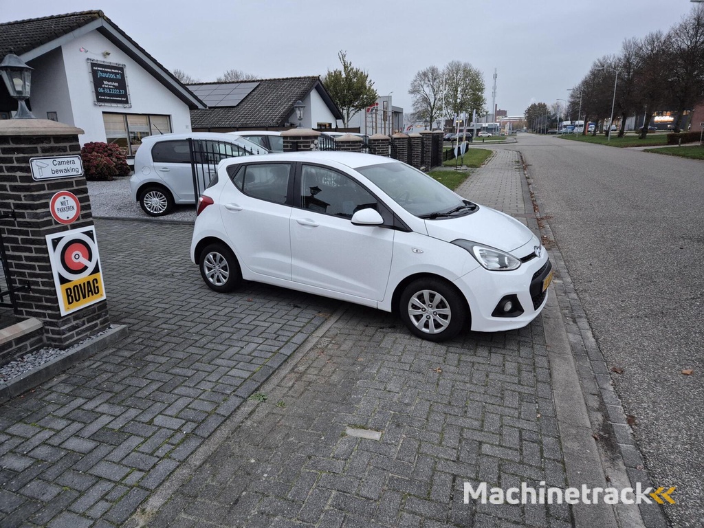 Hyundai i10 1.0i i-Motion Comfort CRUISE|DEALER-ONDH|1E-EIG