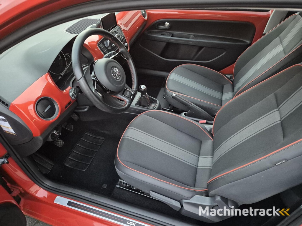 Volkswagen Up! 1.0 GROOVE UP! BlueM  AIRCO|NAV|LM|CRUISE|PDC