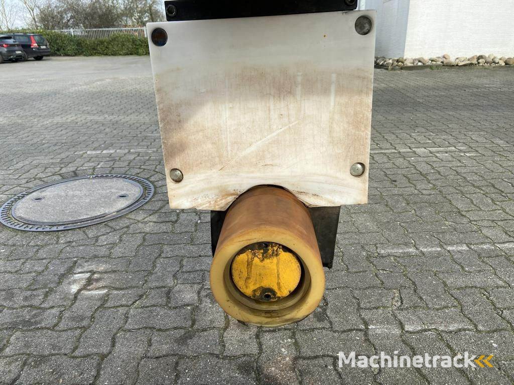 Seith Pipehandling Reachstacker 15036